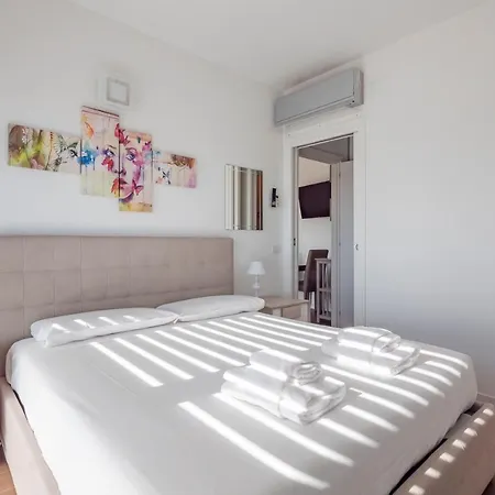 公寓 Luxury Near Linate Quintiliano 7 米兰
